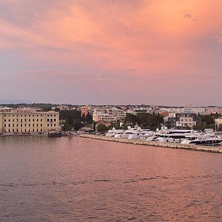 Breathtaking Sea View Condo In City Center Zadar Exterior photo